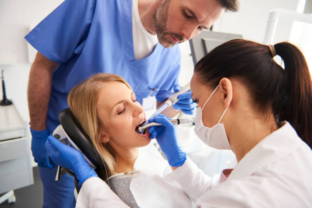 Best Wisdom Tooth Removal  in Bonadelle Ranchos, CA